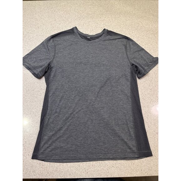 Lululemon T Shirt Men's Size M Gray Short Sleeve Crew Neck Performance Activ EUC - Picture 1 of 7